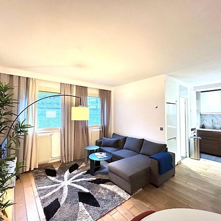 Big Apartment Eiffel Tower View 巴黎 外观 照片